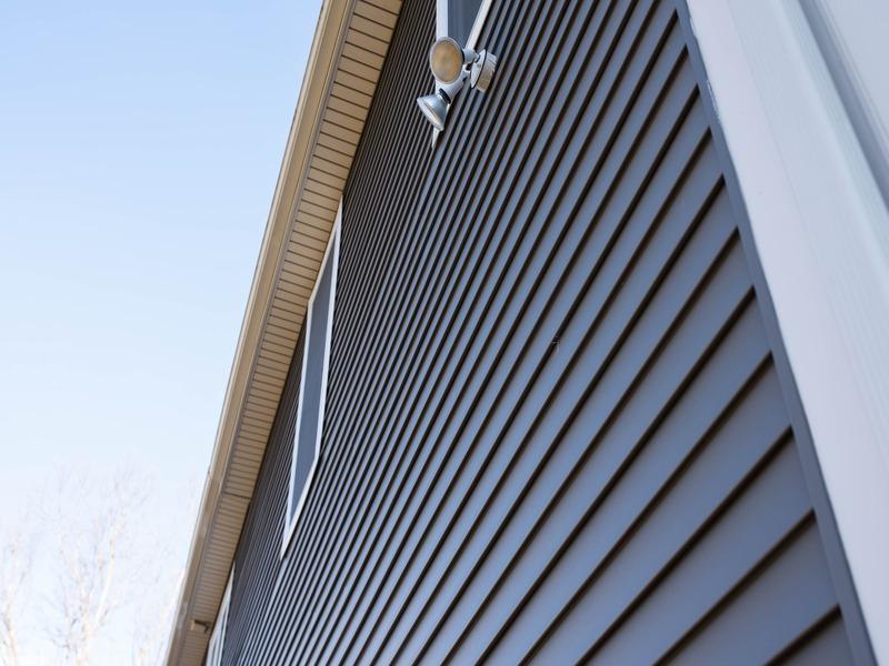 How Can Siding Installation Services Help Me?